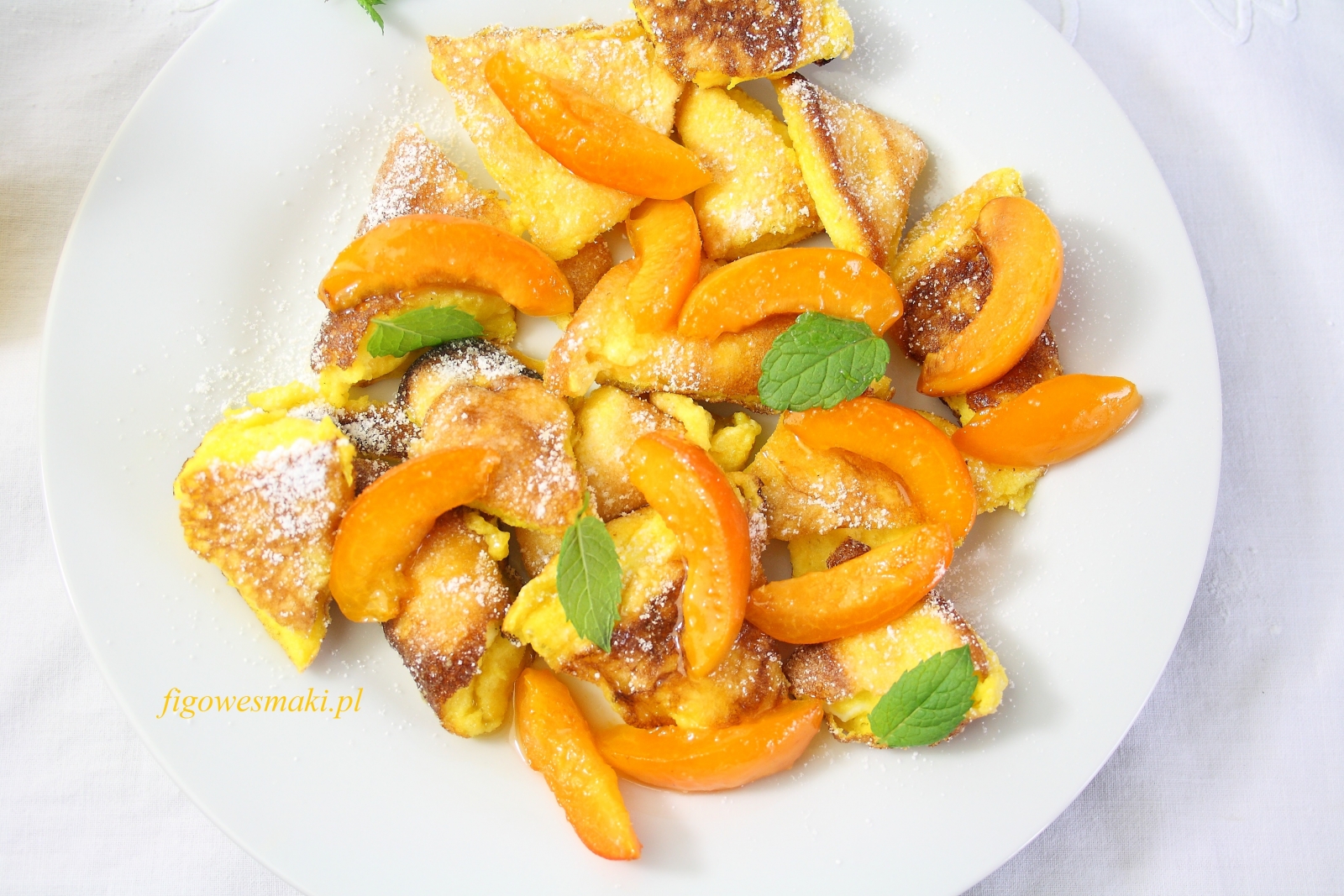 Kaiserschmarrn - omlet cesarski z morelami